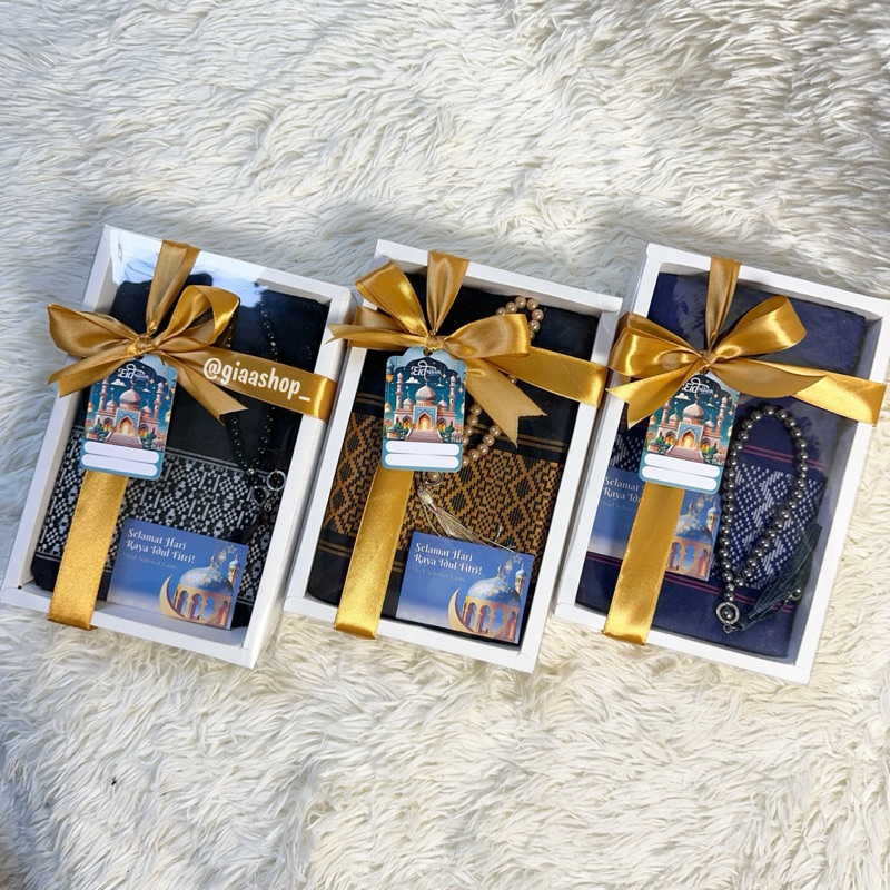 HAMPERS SARUNG DAN TASBIH/HAMPERS IDUL FITRI/HAMPERS RAMADHAN/HAMPERS LEBARAN/HAMPERS GIFTBOX SARUNG DEWASA/KADO LEBARAN/KADO RAMADHAN/KADO AYAH/KADO BAPAK/KADO MERTUA LAKI LAKI/HADIAH ULANG TAHUN AYAH/HADIAH HARI AYAH