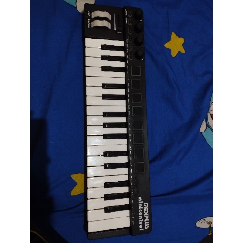Jual MIDI Controller MIDIPLUS MiniControl 32 Key | Shopee Indonesia
