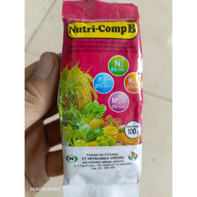 PUPUK NUTRICOMP B MERAH 100 GRAM FOLIAR DAUN BUNGA DAN BUAH NUTRICOM NUTRIKOM