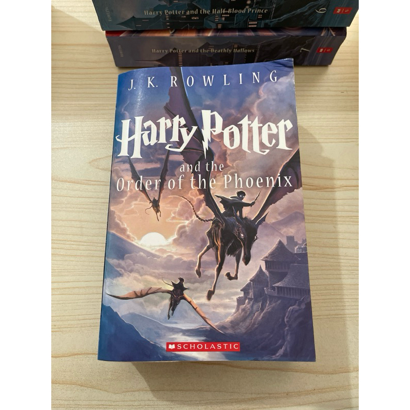Jual NOVEL HARRY POTTER AND ORDER OF THE PHOENIX 5 BY JK ROWLING ...
