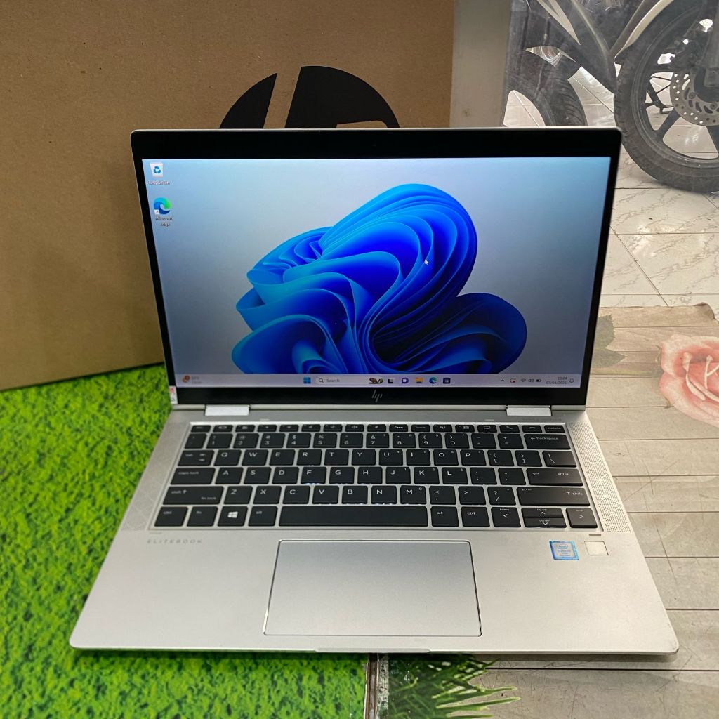 HP EliteBook 1030 G4 Silver Cover 35Y0PLCTP70 A