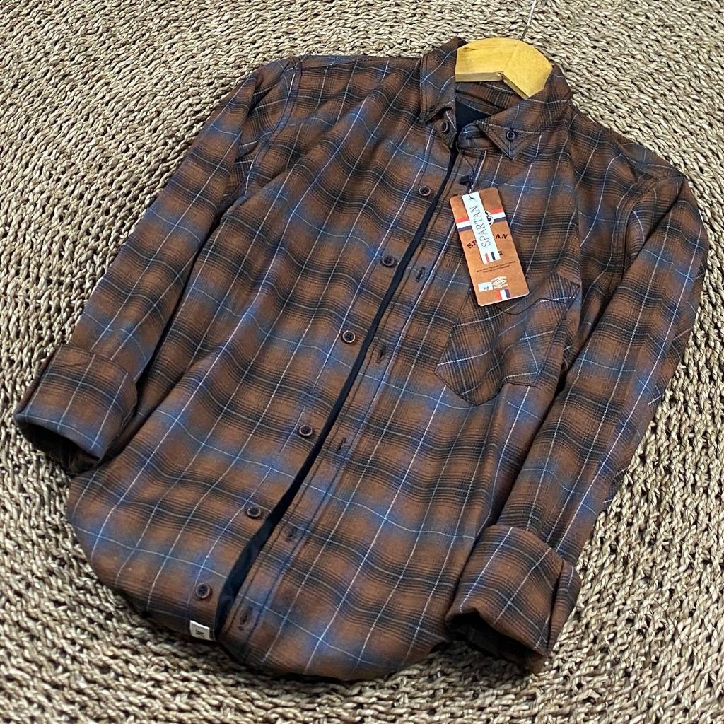 Jual flanel putih/ kemeja white / kemeja kotak / hem flanel / flanel