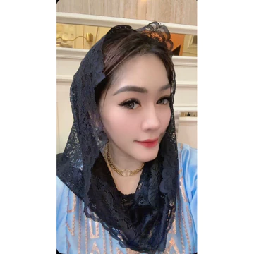 Hijab Instan Brukat Ala Ibu Pejabat