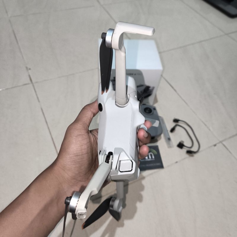 Jual Drone Dji Mini 4 Pro RCN2 Second | Shopee Indonesia