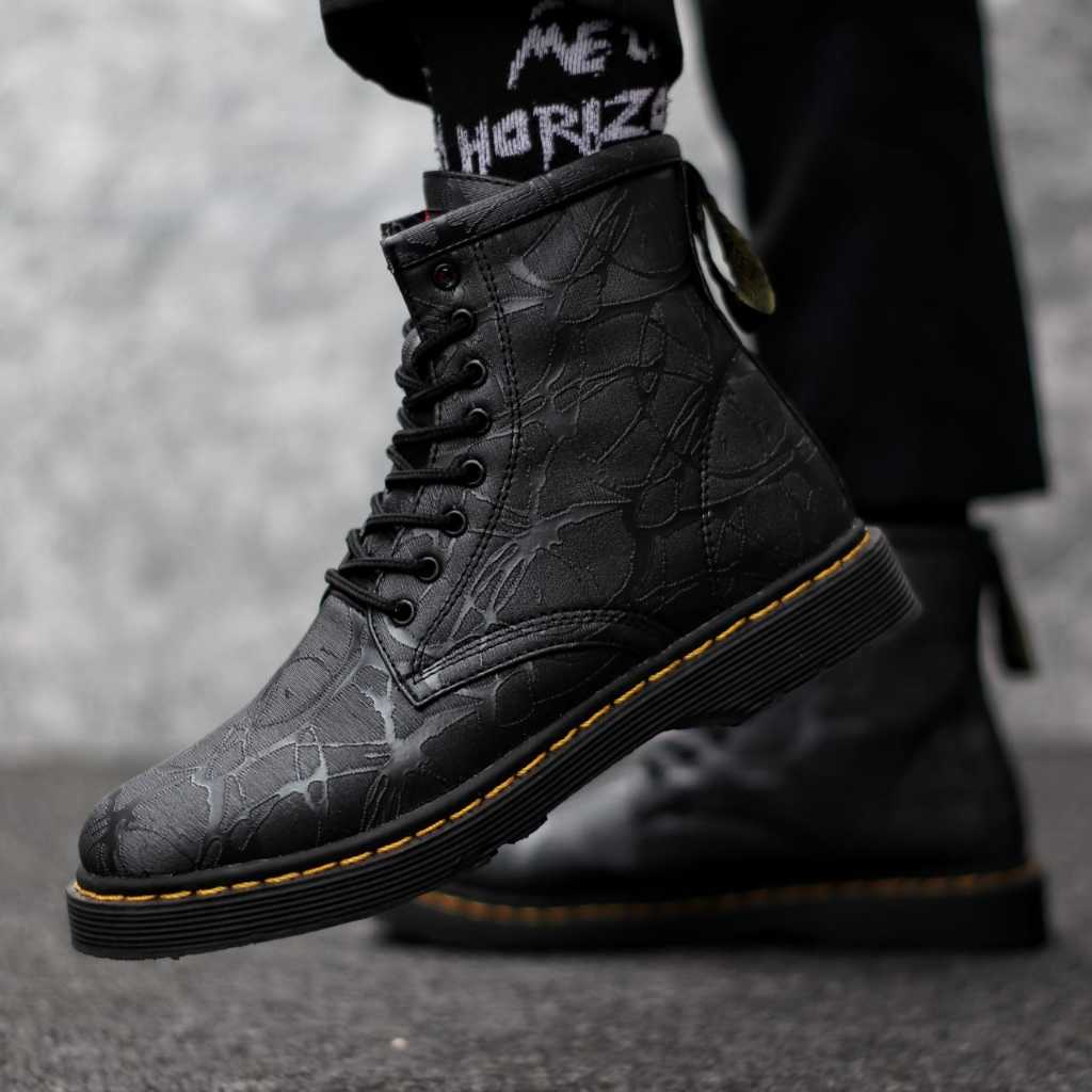 Jual Sepatu Casual Docmart Boots High Pria | Shopee Indonesia