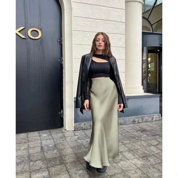 Rosehil Rok Satin Maxi Wanita Premium Rok Panjang Elegan Bahan Tebal Mengkilap