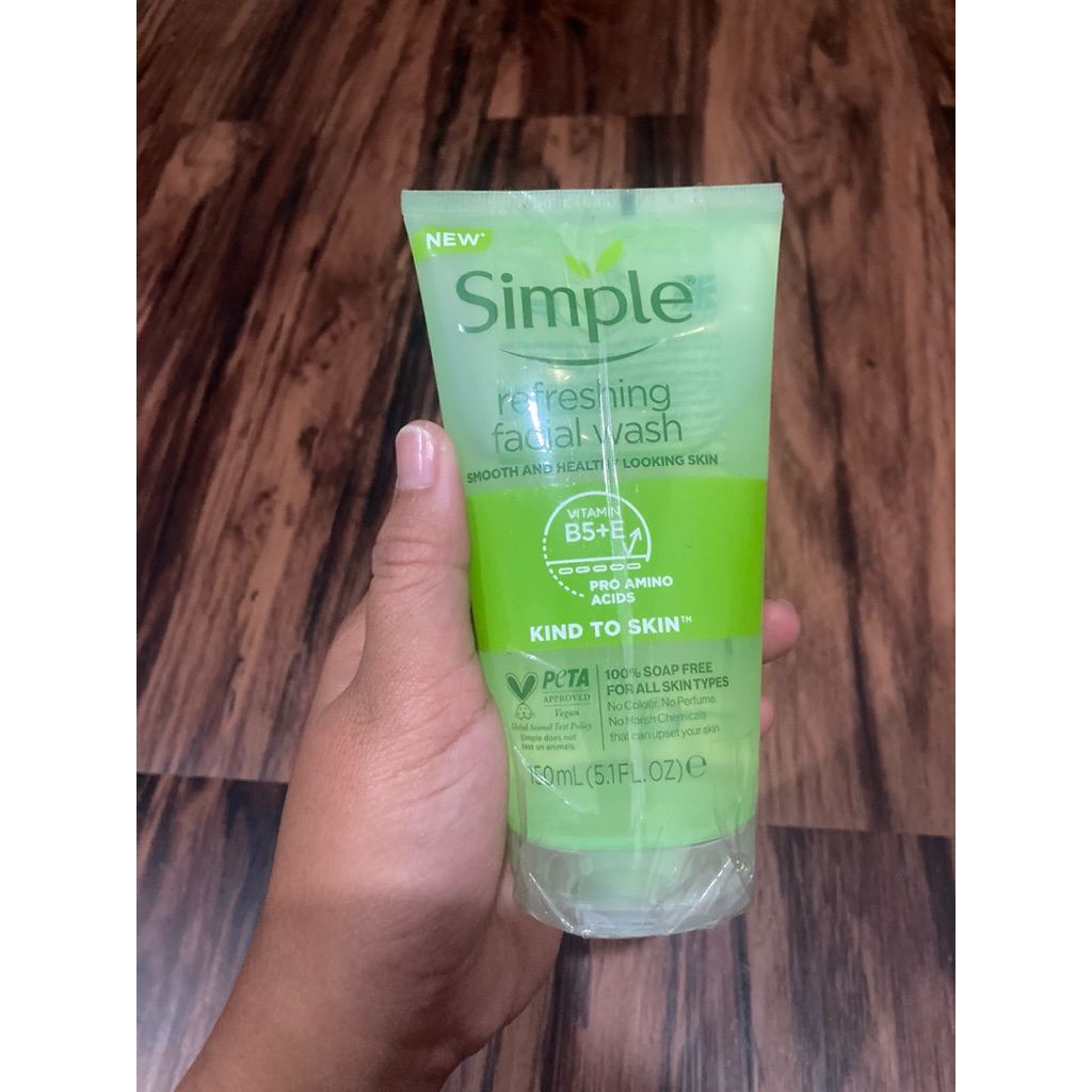 Jual simple resfreshing facial wash 150ml | Shopee Indonesia