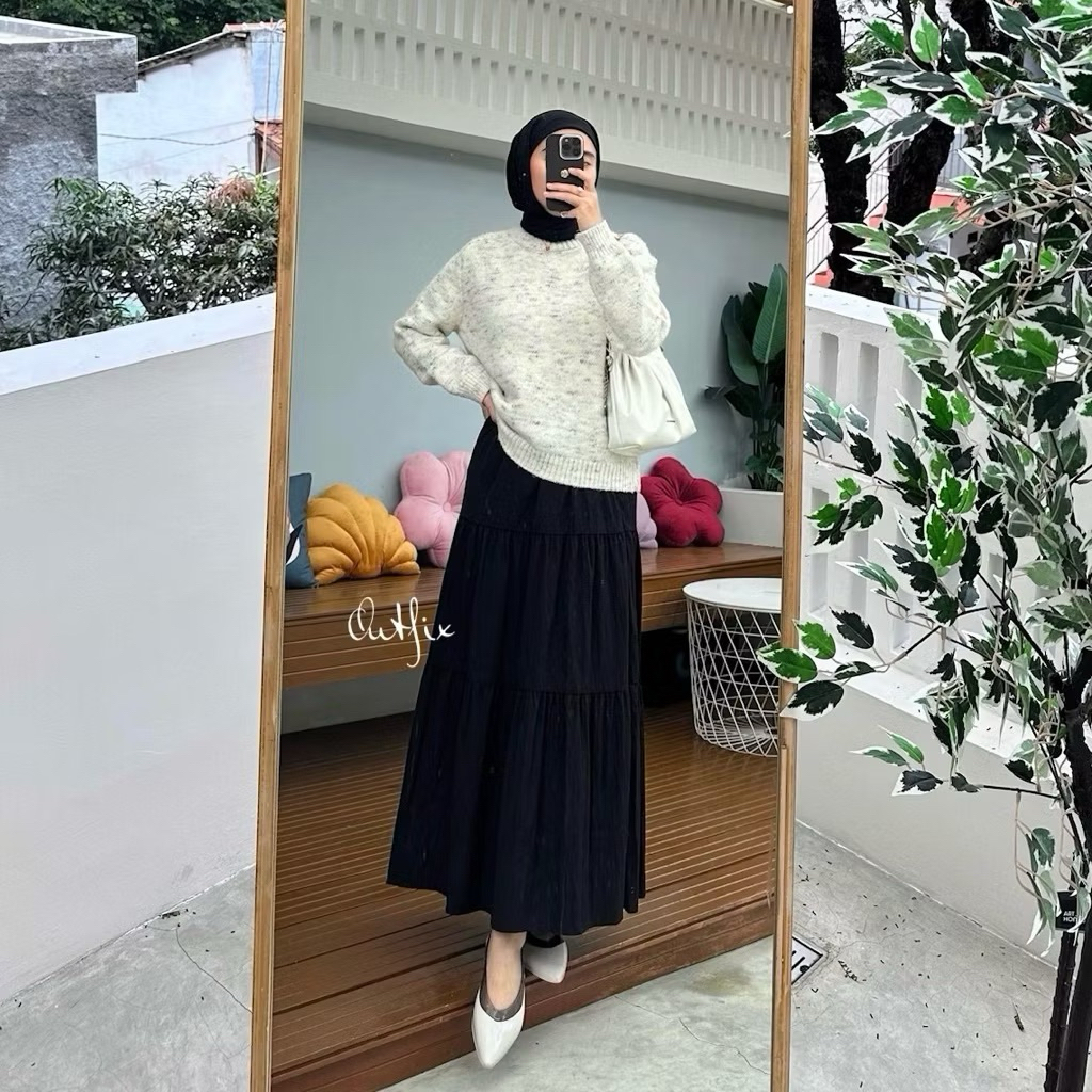Jual Twigy Sweater by Outfix - 100% ORI | Shopee Indonesia
