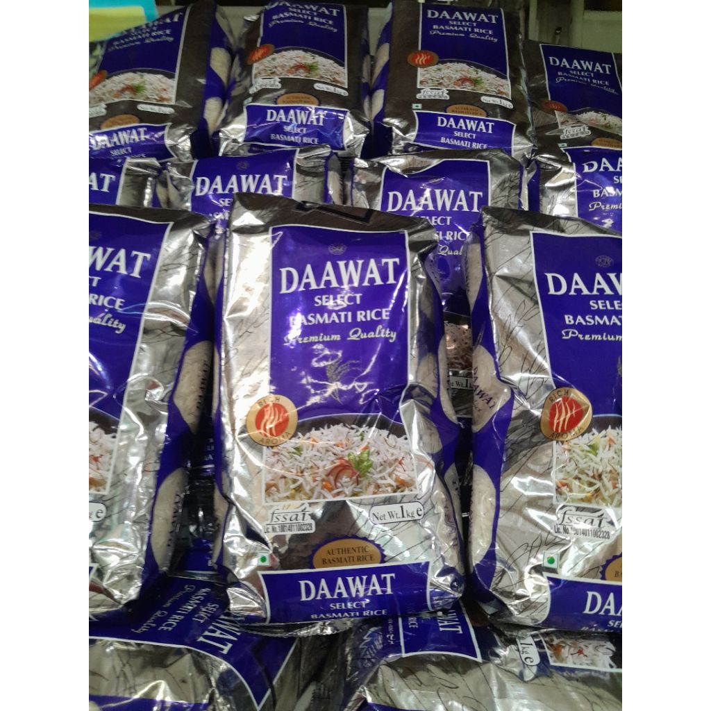 Jual Beras Basmati DAWAAT Select Basmati Rice Premium Quality HALAL 1KG ...
