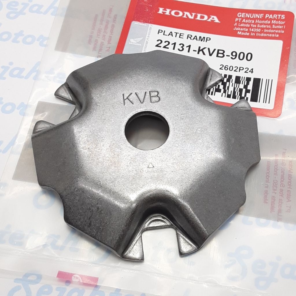 Jual 22131-KVB-900 PLATE RAMP TUTUP RUMAH ROLLER HONDA VARIO BEAT FI ...
