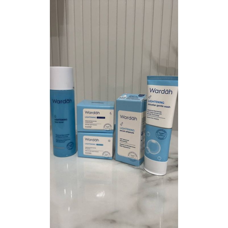 Jual paket skincare Lightening Wardah | Shopee Indonesia