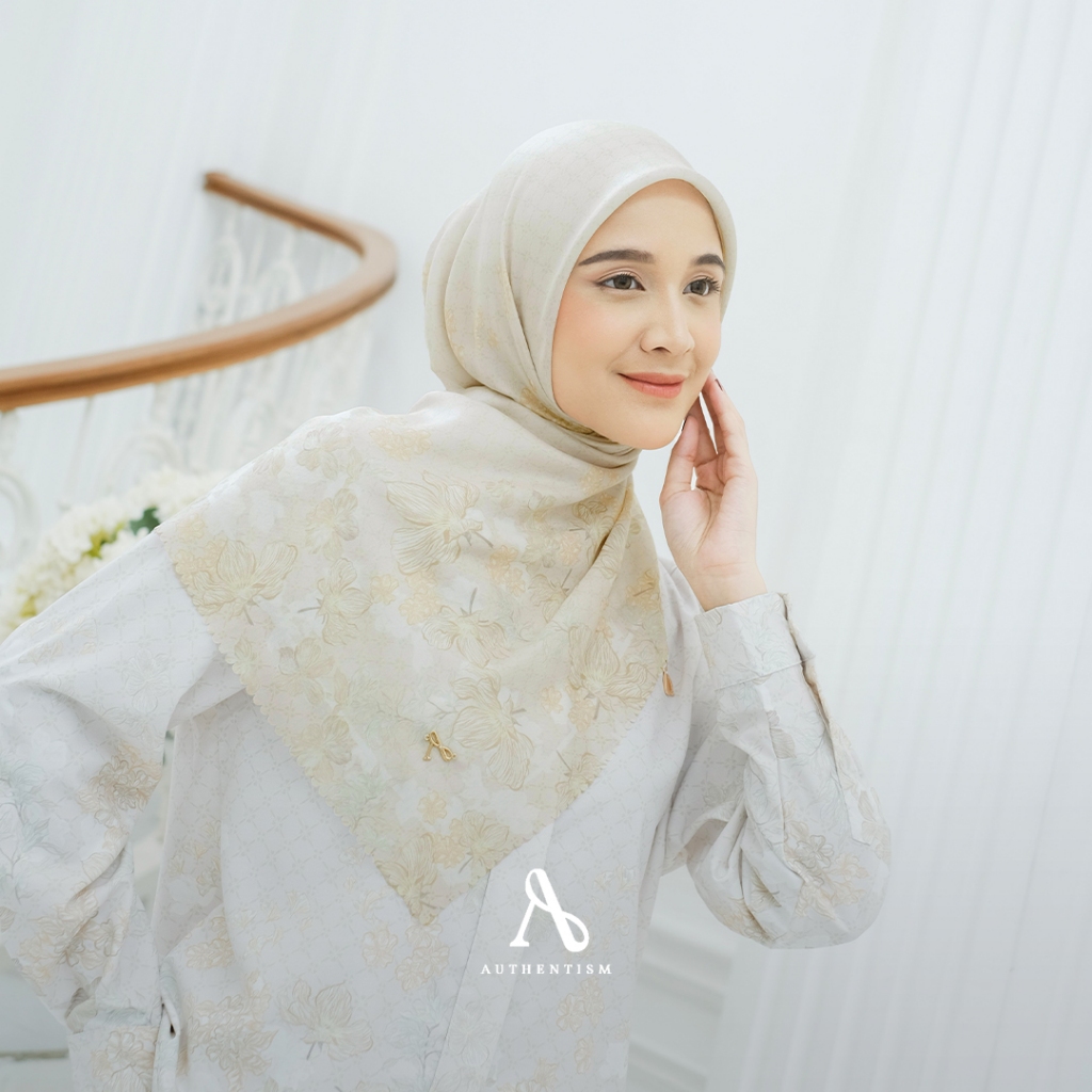 AUTHENTISM ID Safiyah Series Kerudung Segi Empat Motif Dastan Voal Lasercut Premium