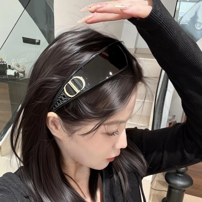 Bottle Cleaner Brush Detail