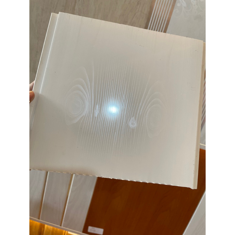 Jual HODA Plafon PVC Putih Serat Kayu Rata Glossy Tebal 8mm - S 612 ...
