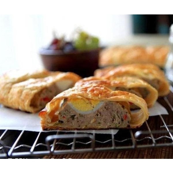 Jual PRIMA RASA PICNIC ROLL OLEH OLEH MAKANAN BANDUNG PRIMARASA BANDUNG ...