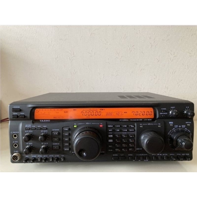 Jual YAESU FT-920 HF + 50 Mhz All Mode | Shopee Indonesia