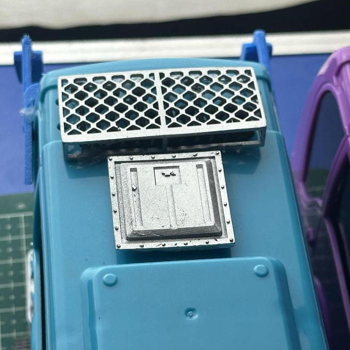 Jual MINIATUR PINTU EMERGENCY EXIT MINIATUR BUS BASURI MSK SILVER ...