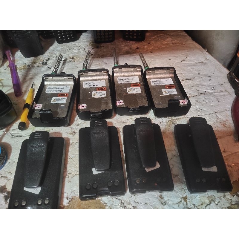 Jual HANDY TALKY MOTOROLA MAG ONE A8 UHF HT MOTOROLA MAG ONE A8 ...