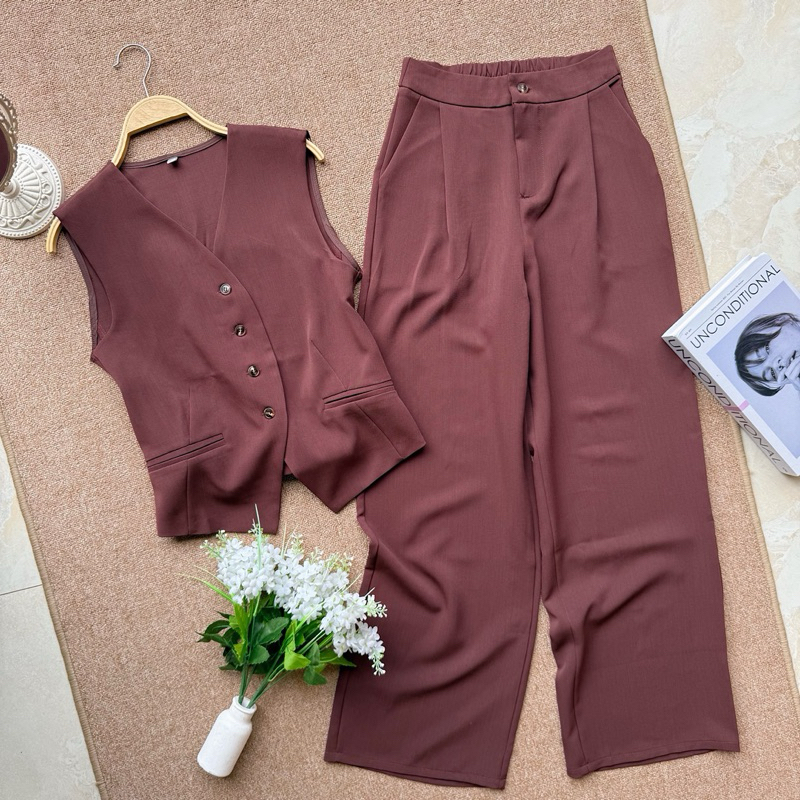 Mesha Shorts Set main image 1