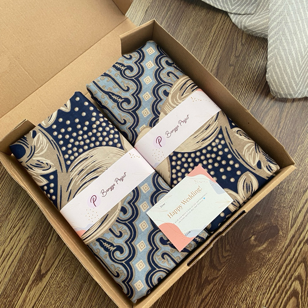 BANGGA PROJECT • (BISA GOSEND) Hampers kain batik couple kado hadiah pernikahan kado hari guru dosen hampers kado hadiah natal kain batik katun print motif soft pastel anak muda modern murah premium souvenir batik hantaran seserahan bridesmaid