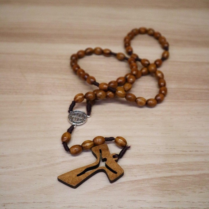 Salib Duduk Katolik Besi Sinar Gold Series 14cm - Salib Meja