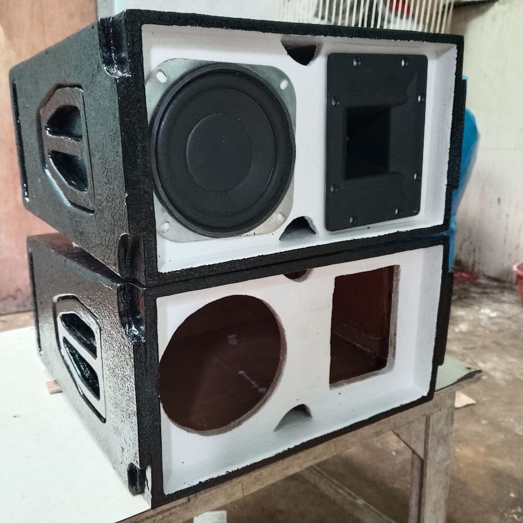 Jual box speaker line array 4 inch sudah finishing | Shopee Indonesia