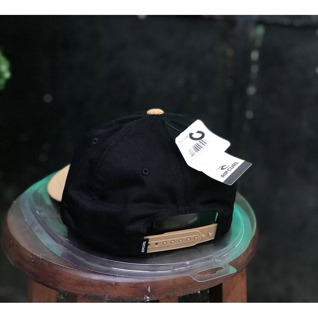 Jual Rip Curl Heritage Oval Cap Black Tan BNWT ORIGINAL BARANG RESMI ...