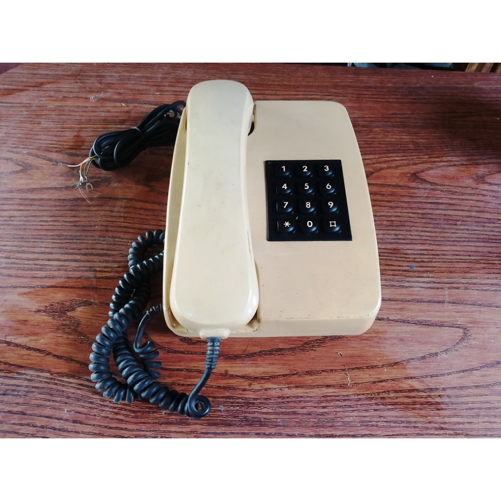 Jual Telepon jadul untuk display (05) | Shopee Indonesia