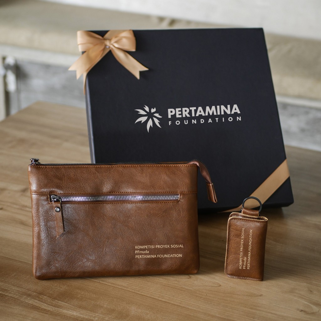 Jual Souvenir Tas Kulit Seminar Kit Hampers Kerja SSCO Paket Handbag X ...