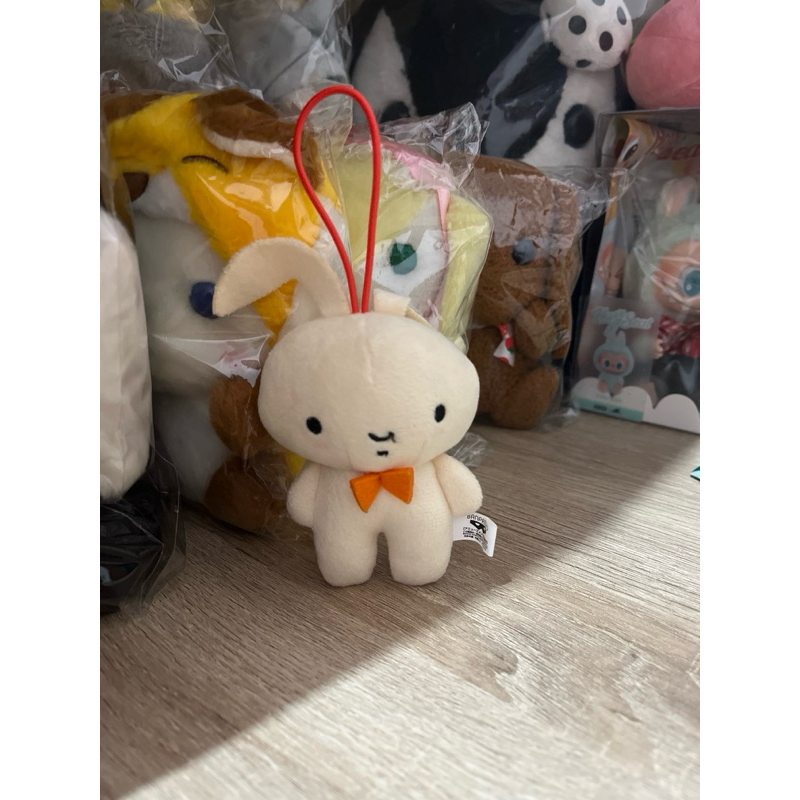 Jual Nene - chan Rabbit Stuffed Toy Mascot Crayon Shin-Chan banpresto ...