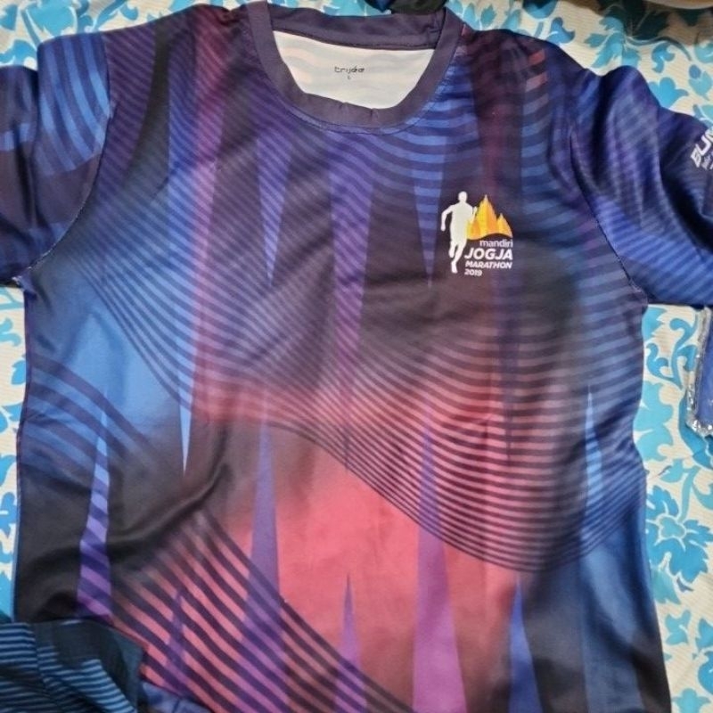 Jual jersey Trijee Jogya Marathon size S preloved | Shopee Indonesia