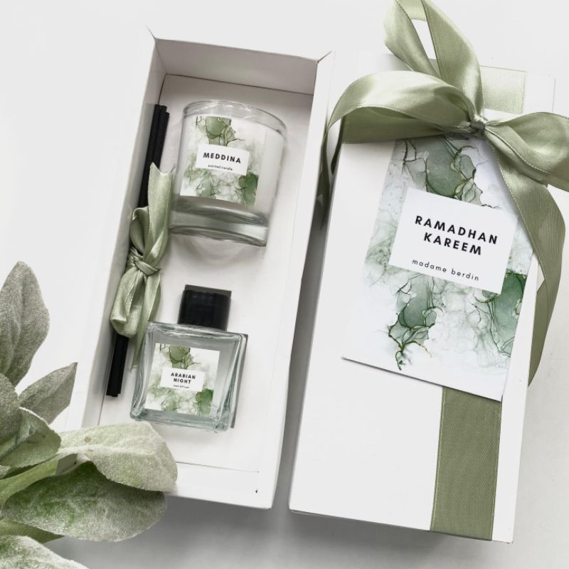 Jual HAMPERS LEBARAN EID MUBARAK REED DIFFUSER DAN LILIN AROMATERAPI ...