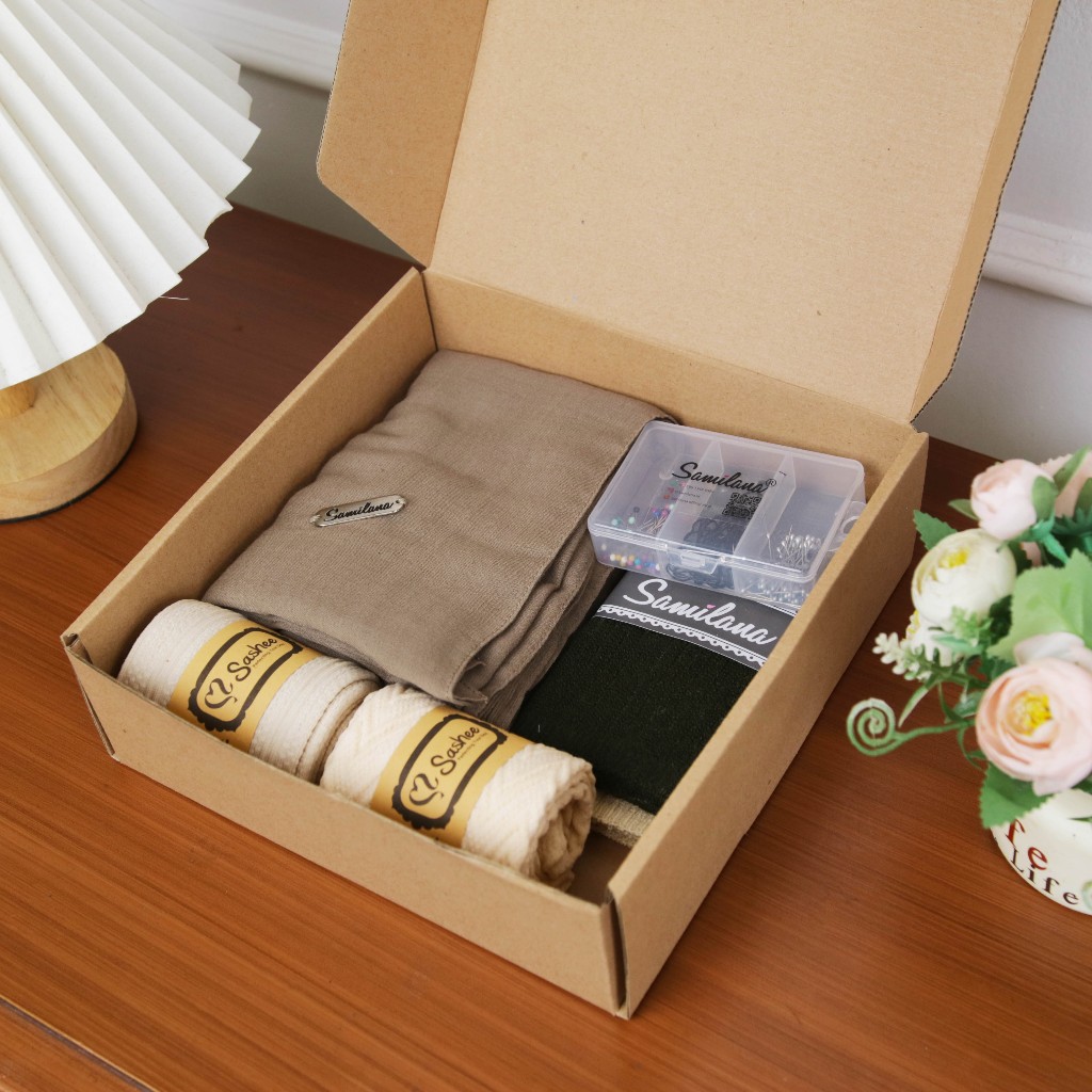 Sashee Hampers - Ramadhan Edition (Perlengkapan Muslimah) HAMPERS MIX PREMIUM Eid Mubarok Gift Parcel Idul Fitri Lebaran 2025