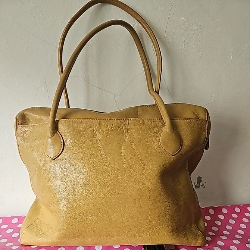 Jual Tas kulit warna kuning kunyit | Shopee Indonesia