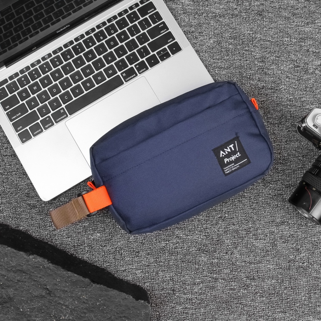 Jual ANT Project - Pouch LINEAR Navy Doppkit | Shopee Indonesia