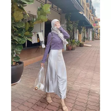 Rok Satin A Line Maxi Satin Silk Premium High Waist Pinggang Karet Tebal Tidak Nerawang Elegan