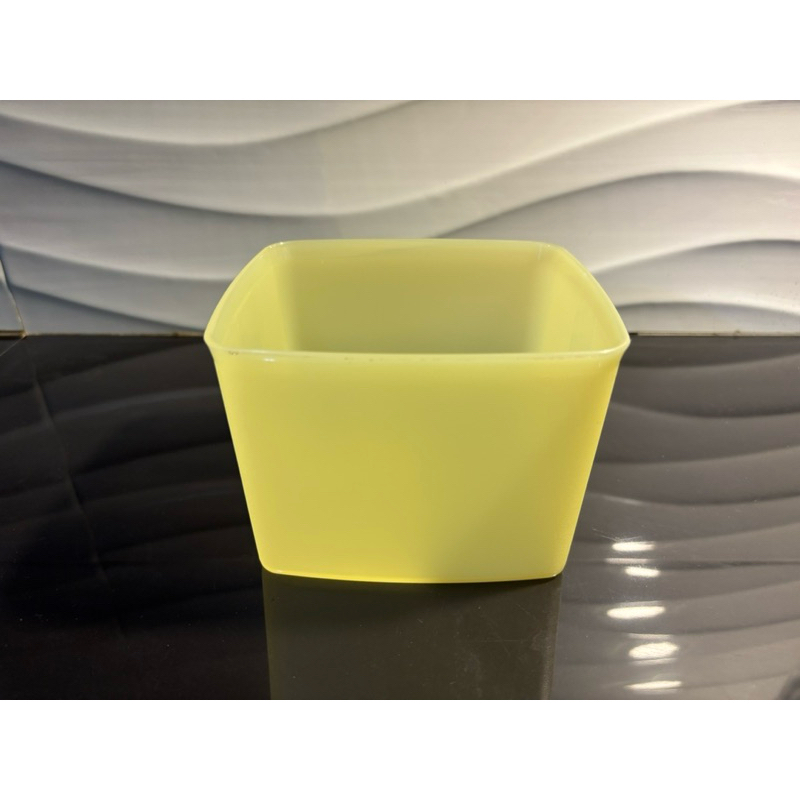 Jual base medium square round tupperware,900ml | Shopee Indonesia
