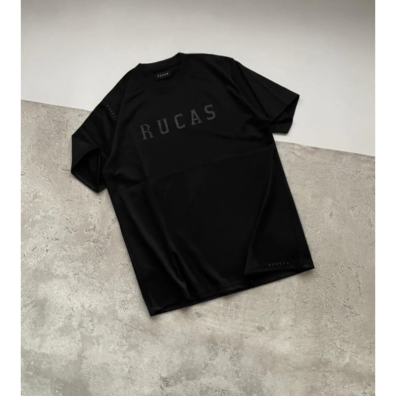 Jual Rucas initial black on black | Shopee Indonesia