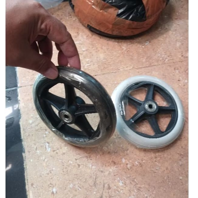 Jual ban depan kursi roda ukuran 6 inci travel | Shopee Indonesia