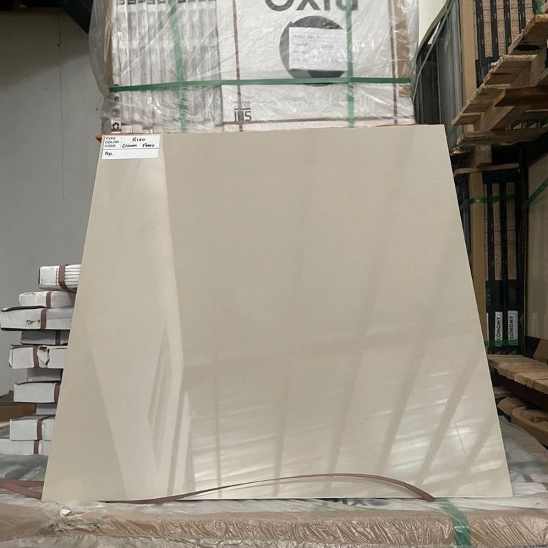 Jual Granit Lantai Murah Polos 60x60 Rixo Cream Polos Dewantara Pare ...