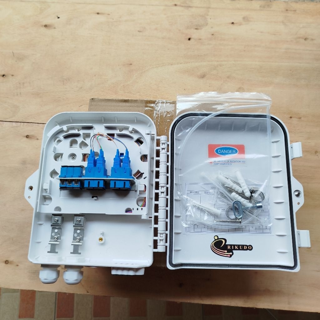 Jual ODP 8 Core Lengkap Slot Rasio Lengkap LPC Splitter 1:8 SC UPC ...