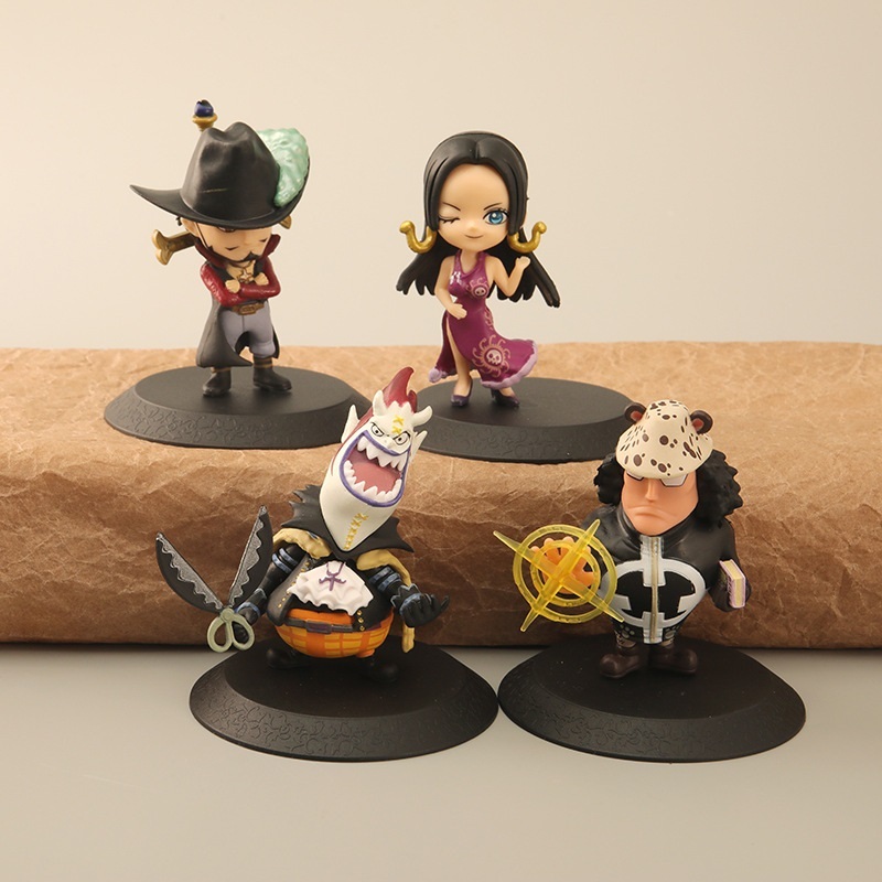 Jual One Piece Mini Action Figure Boa Mihawk Blackbeard Kuma | Shopee ...