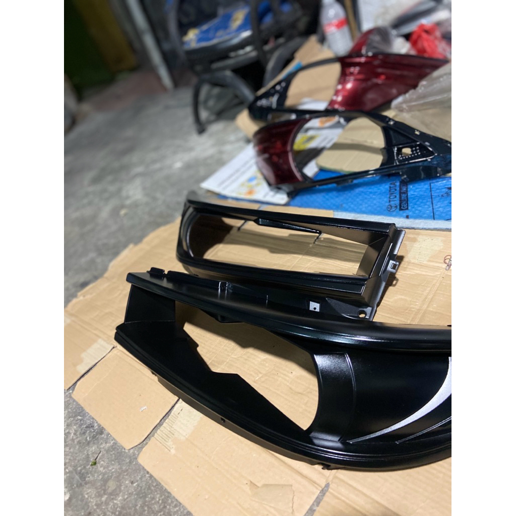 Jual Frame Kacamata Headlamp Lampu Depan Mobil Toyota Innova Reborn ...