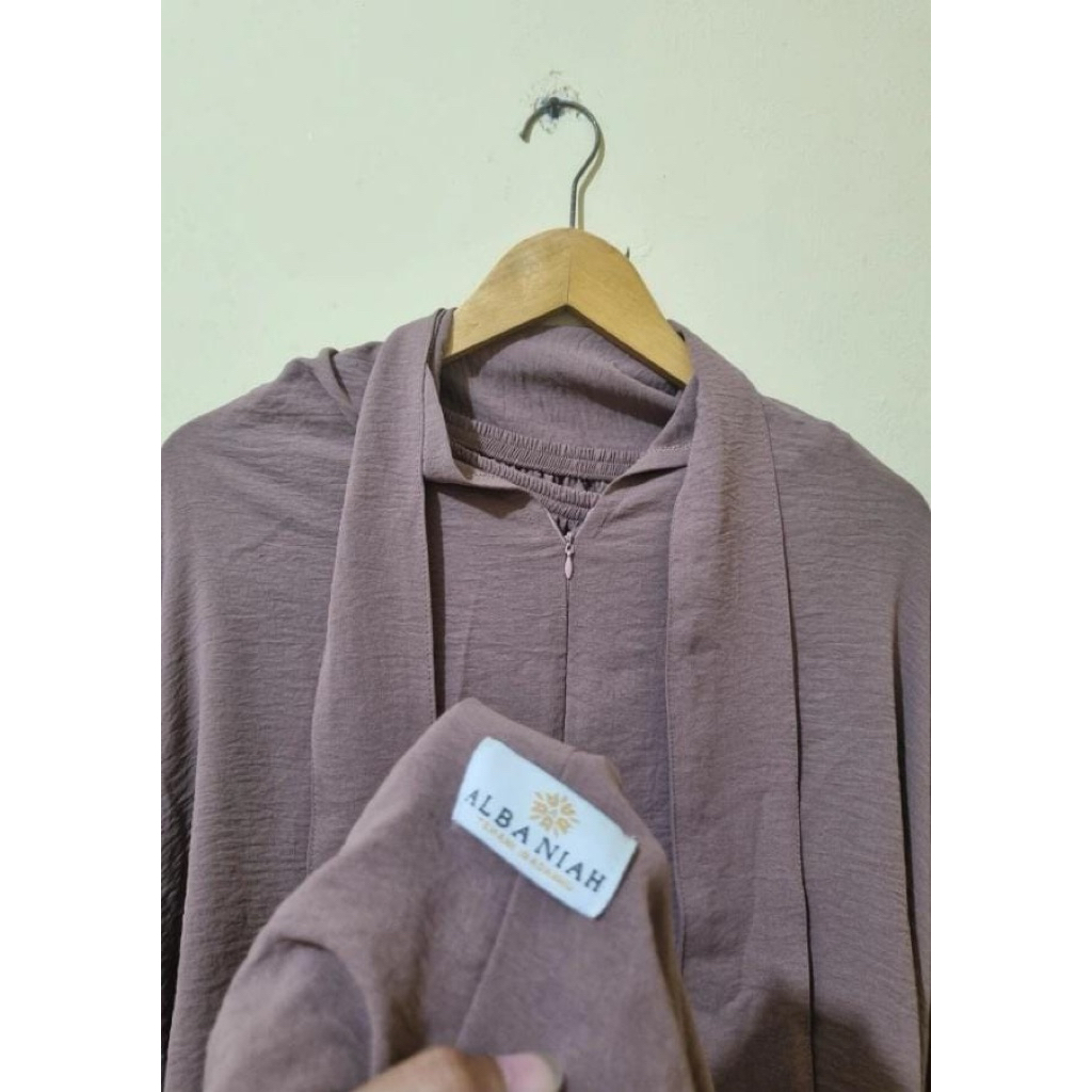 Mukena Albaniah Basic
