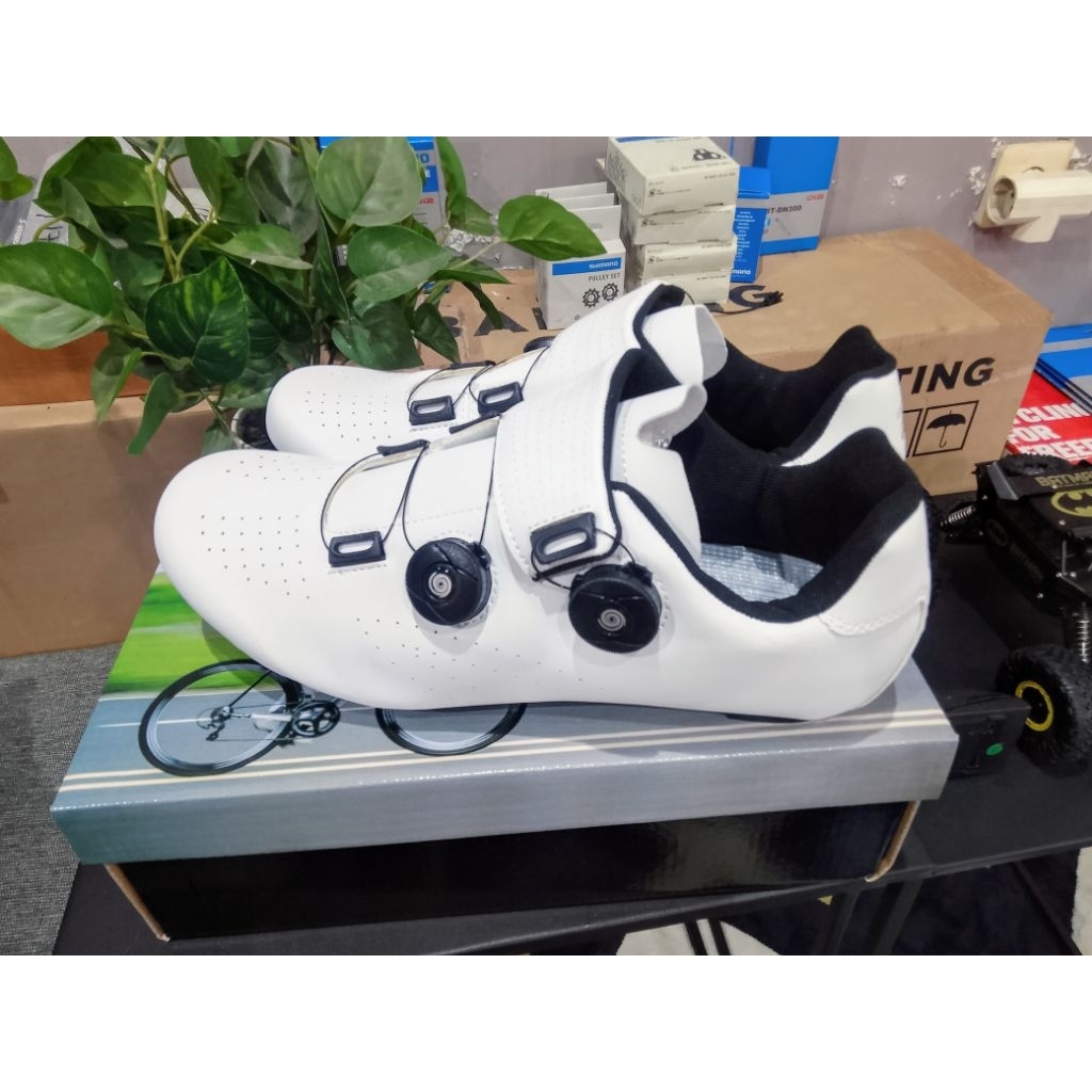 Jual Sepatu multi cleat merk SPEED Original bisa untuk Roadbike Fixie ...