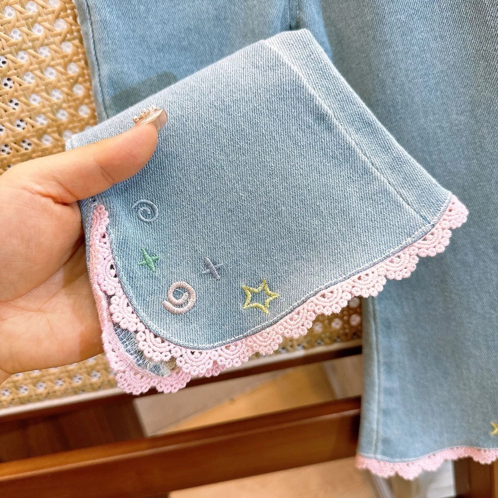 Jual WEEWEE 3-10 tahun stelan katun atasan bunga cream celana denim ...