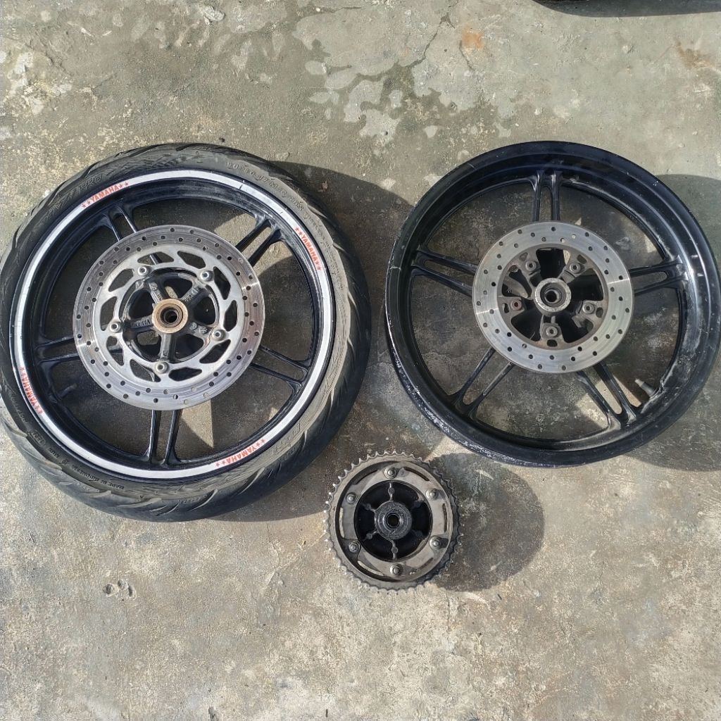 Jual Velg Original YAMAHA R15V2 Old | Shopee Indonesia