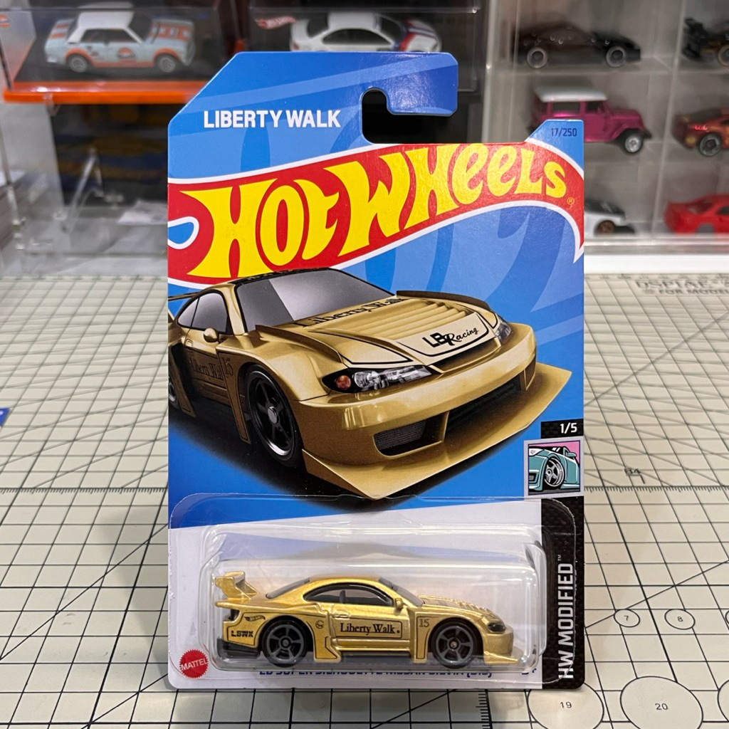 Jual Hot Wheels Nissan Silvia S15 LBWK Gold Japan Card | Shopee Indonesia