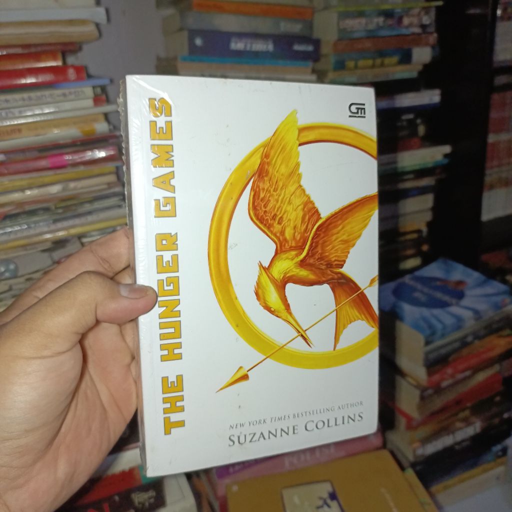 Jual The Hunger Games by Suzanne Collins (Segel) | Shopee Indonesia
