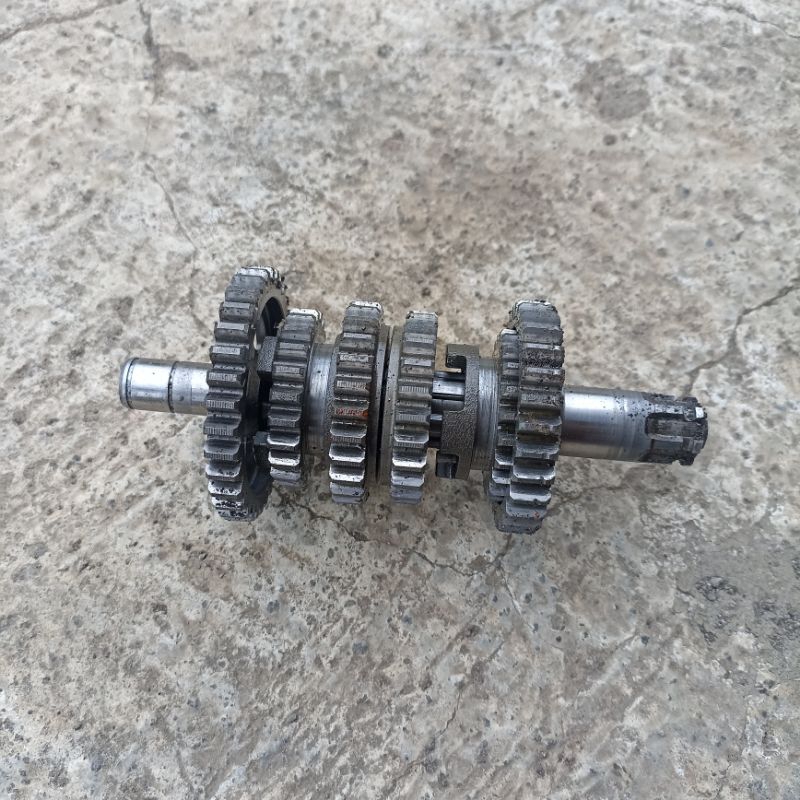 Jual axle drive shaft as rasio ger ratio gear depan 55K Yamaha Rxz rx-z ...